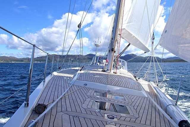 Boat & Marine